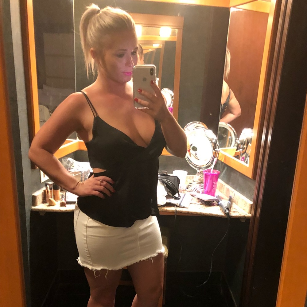 Sexy Black Top